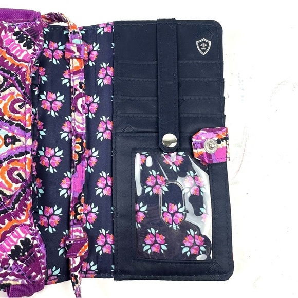 Vera Bradley Riley Crossbody Wallet Dreamy Quilted Floral RFID Handbag - Picture 5 of 10